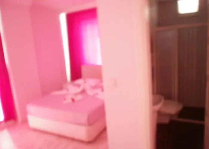 モーテル Manavgat Motel マナウガト